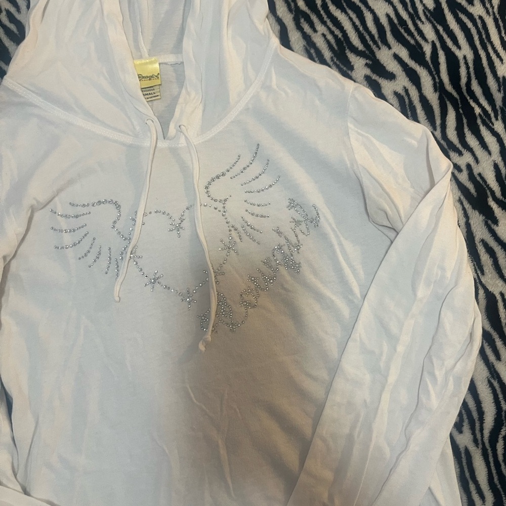 Heart Rhinestone Design White Long Sleeve